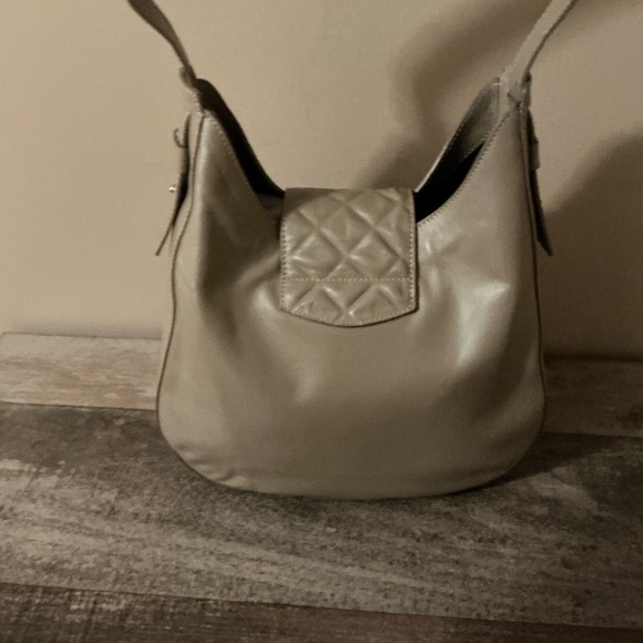 A. BELUCCI WOMENS QUILTED SHOULDER BAG TAUPE - Picture 3 of 7